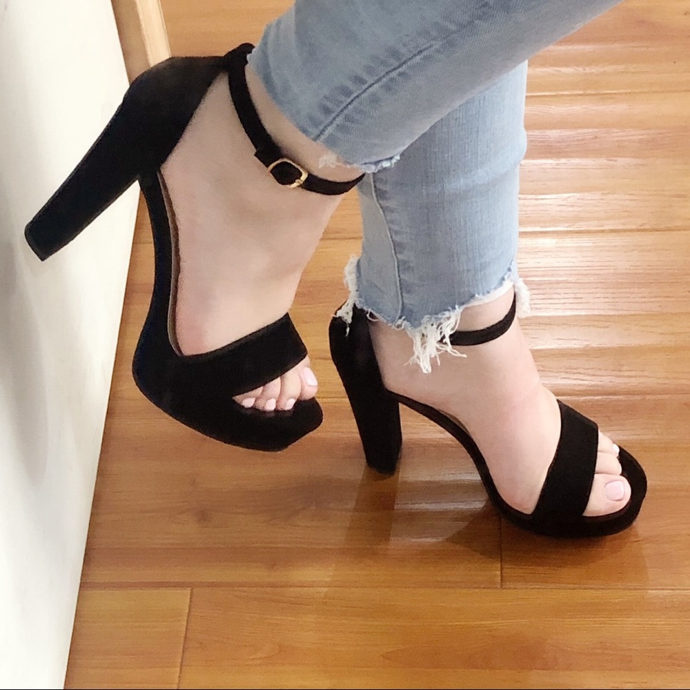 Black Platform Heel, Block Heel - Picture 3 of 6